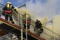 Dachstuhlbrand Koeln Poll Geislarerstr P062